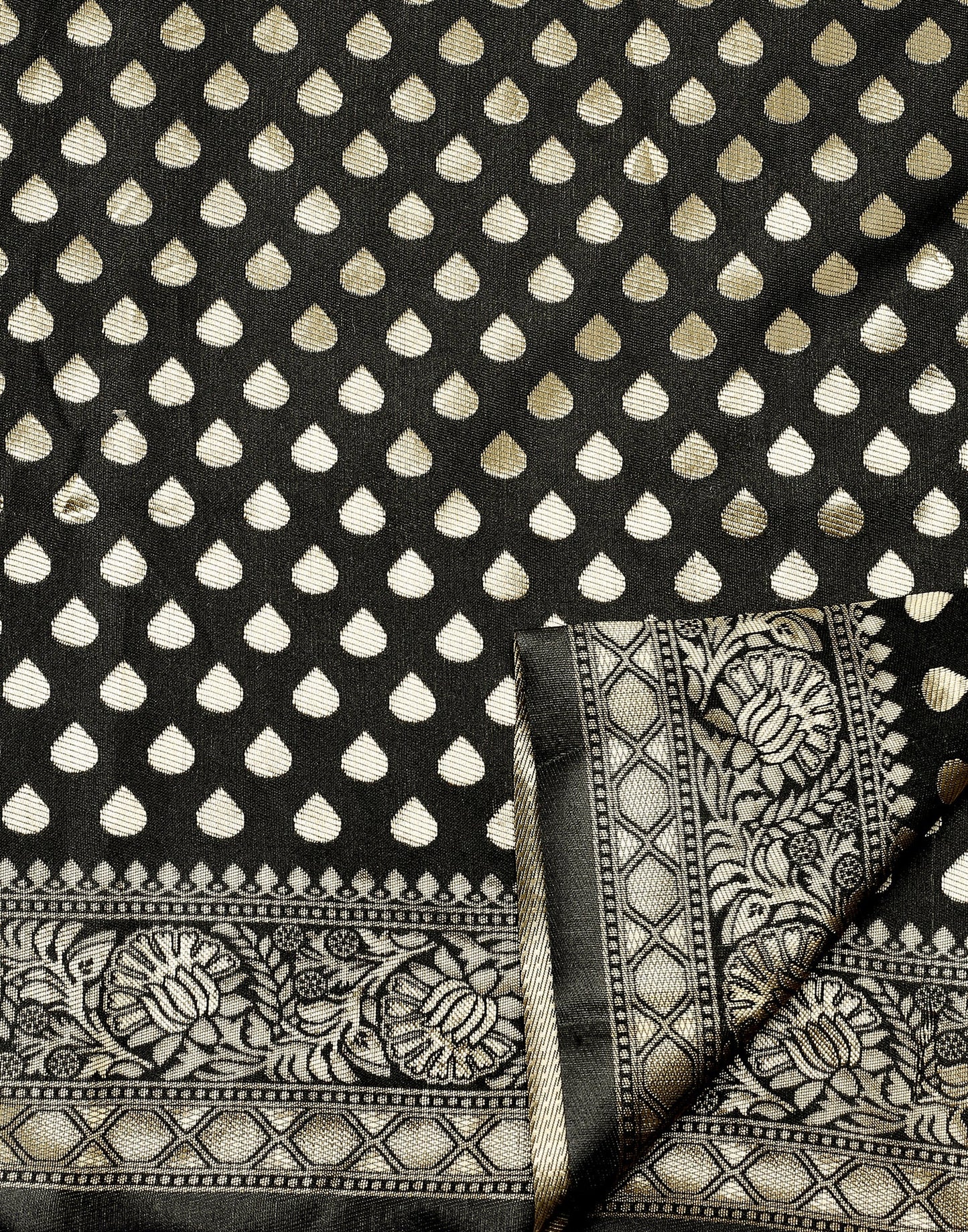Black Silk Weaving Saree