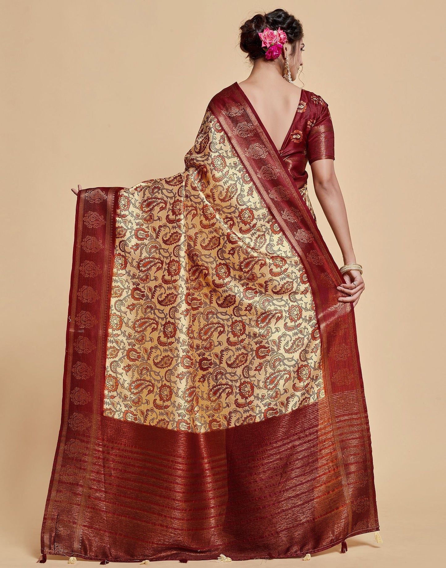 Beige Floral Printed Viscose Silk Saree | Leemboodi