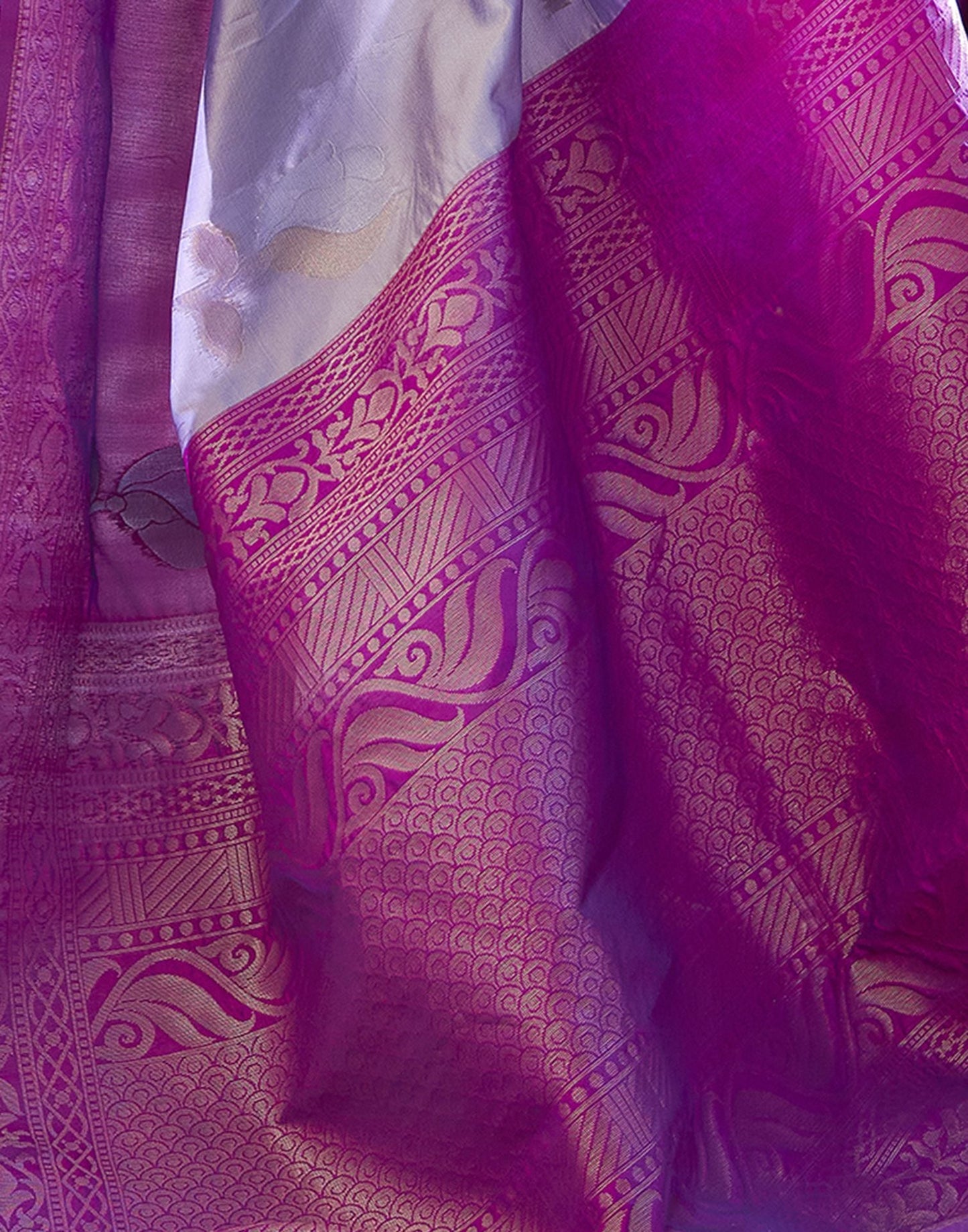 Lavender & Dark Pink Jacquard Silk Saree