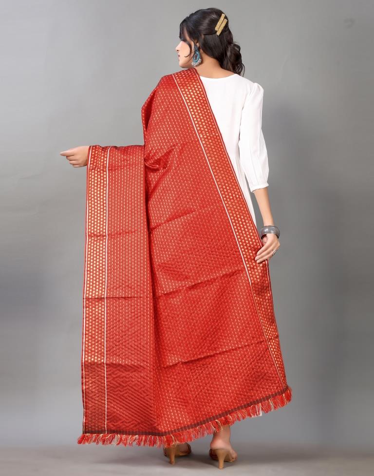 Maroon Jacquard Dupatta | Leemboodi