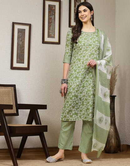 Green Printed Cotton Straight Kurta With Pant And Dupatta