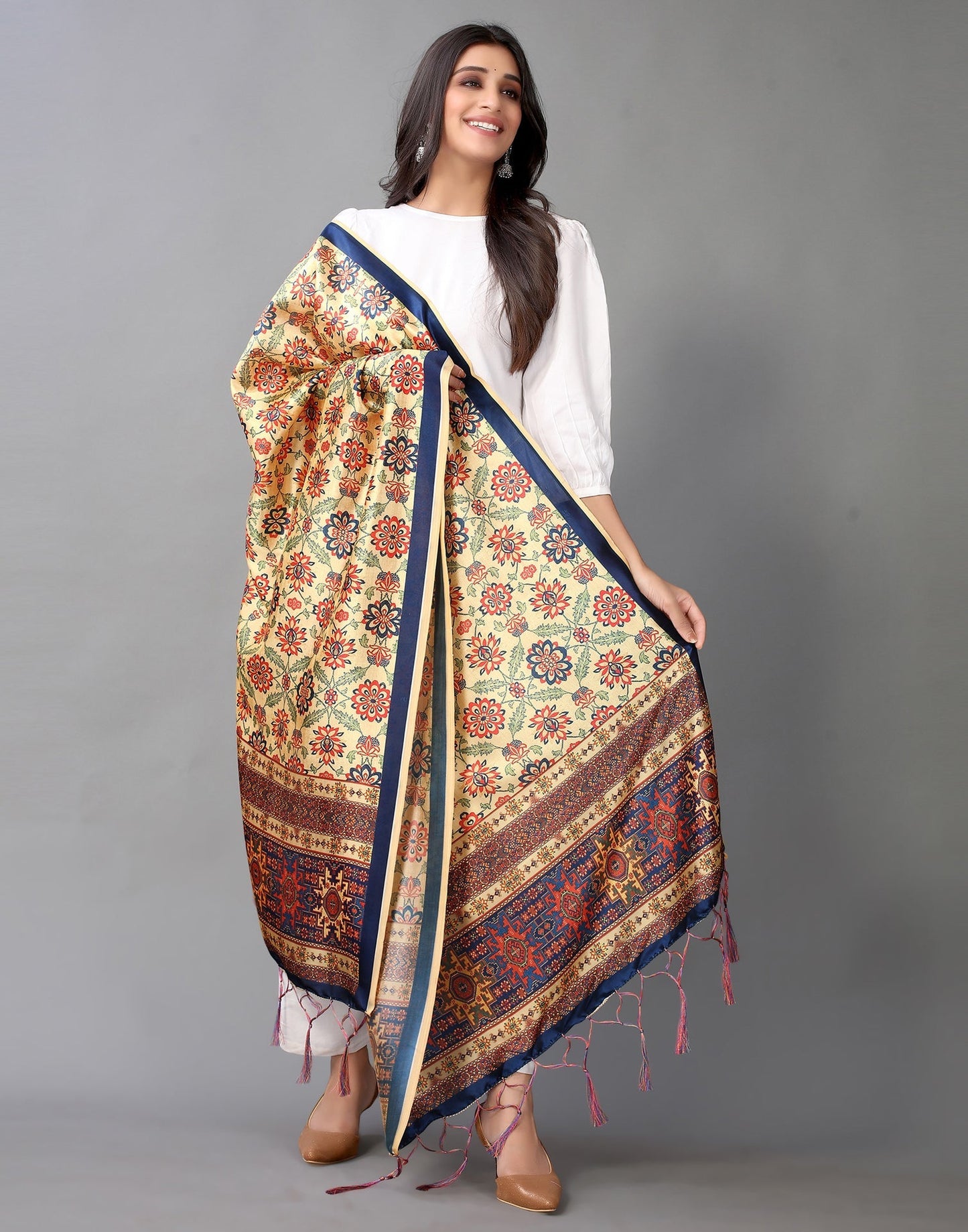 Yellow And Multicolour Printed Dupatta | Leemboodi