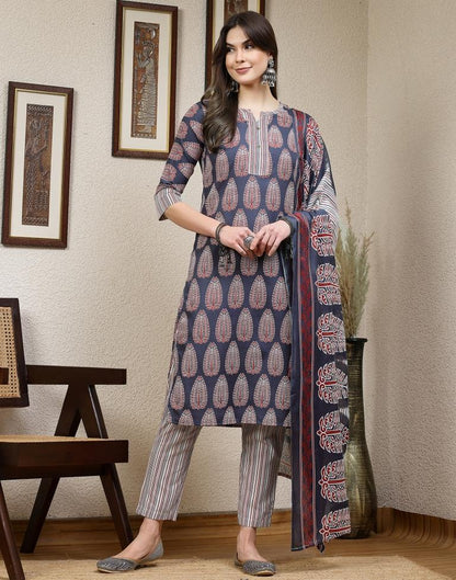 Multicoloured Printed Cotton Straight kurta With Pant And Dupatta