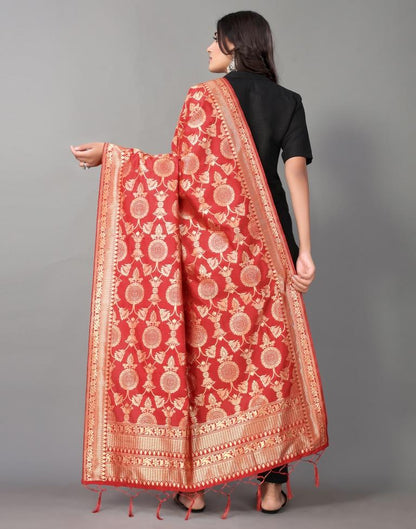 Red Jacquard Dupatta | Leemboodi