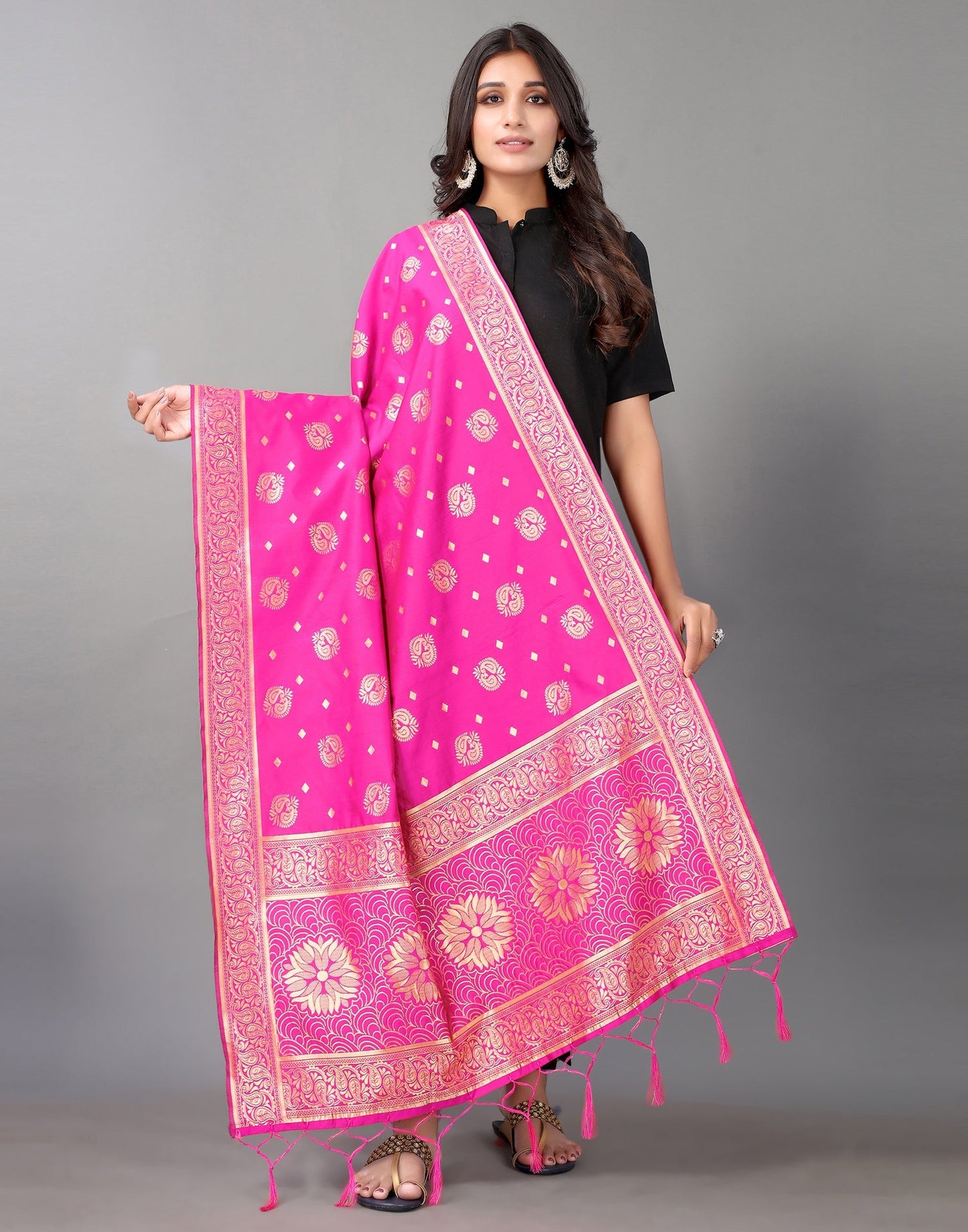 Pink Jacquard Dupatta | Leemboodi