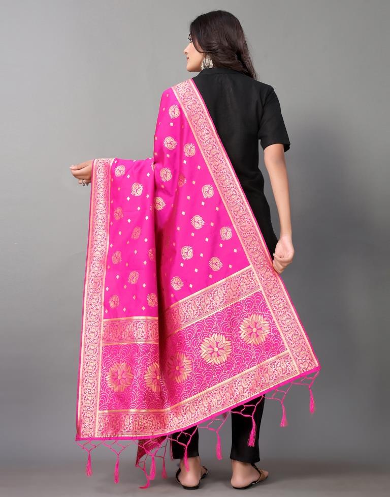 Pink Jacquard Dupatta | Leemboodi