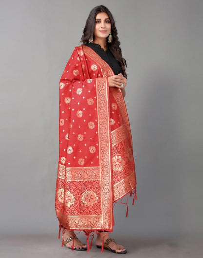 Red Jacquard Dupatta | Leemboodi