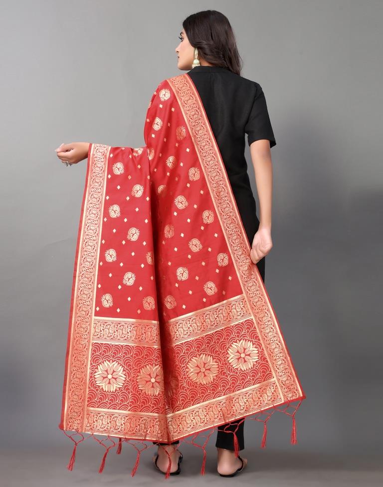 Red Jacquard Dupatta | Leemboodi