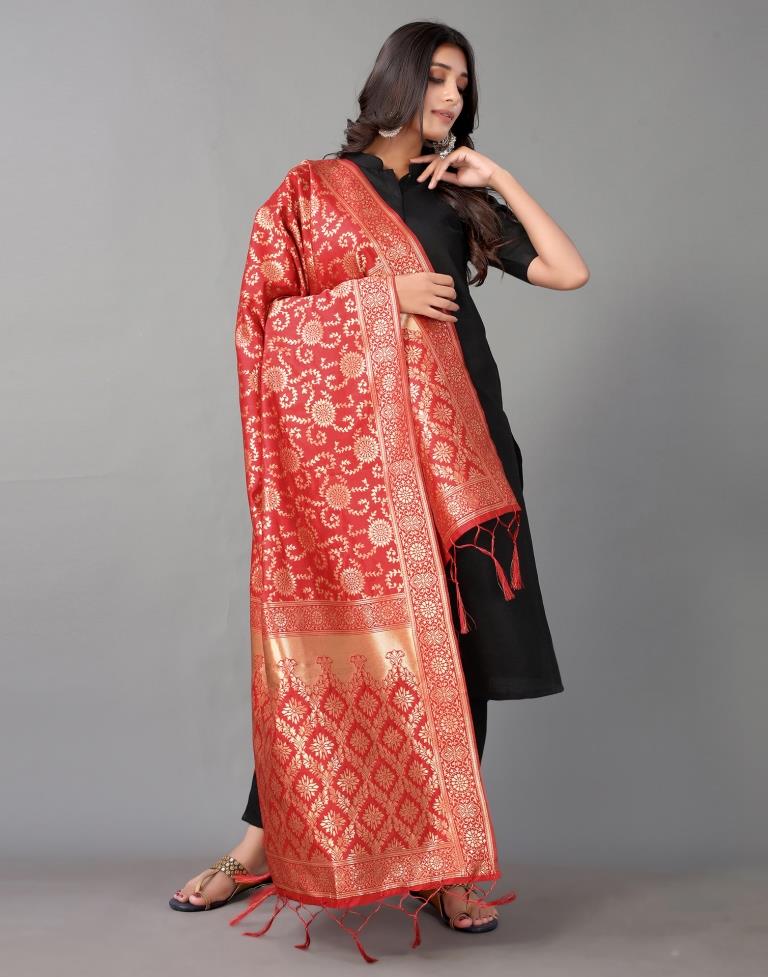 Red Jacquard Dupatta | Leemboodi