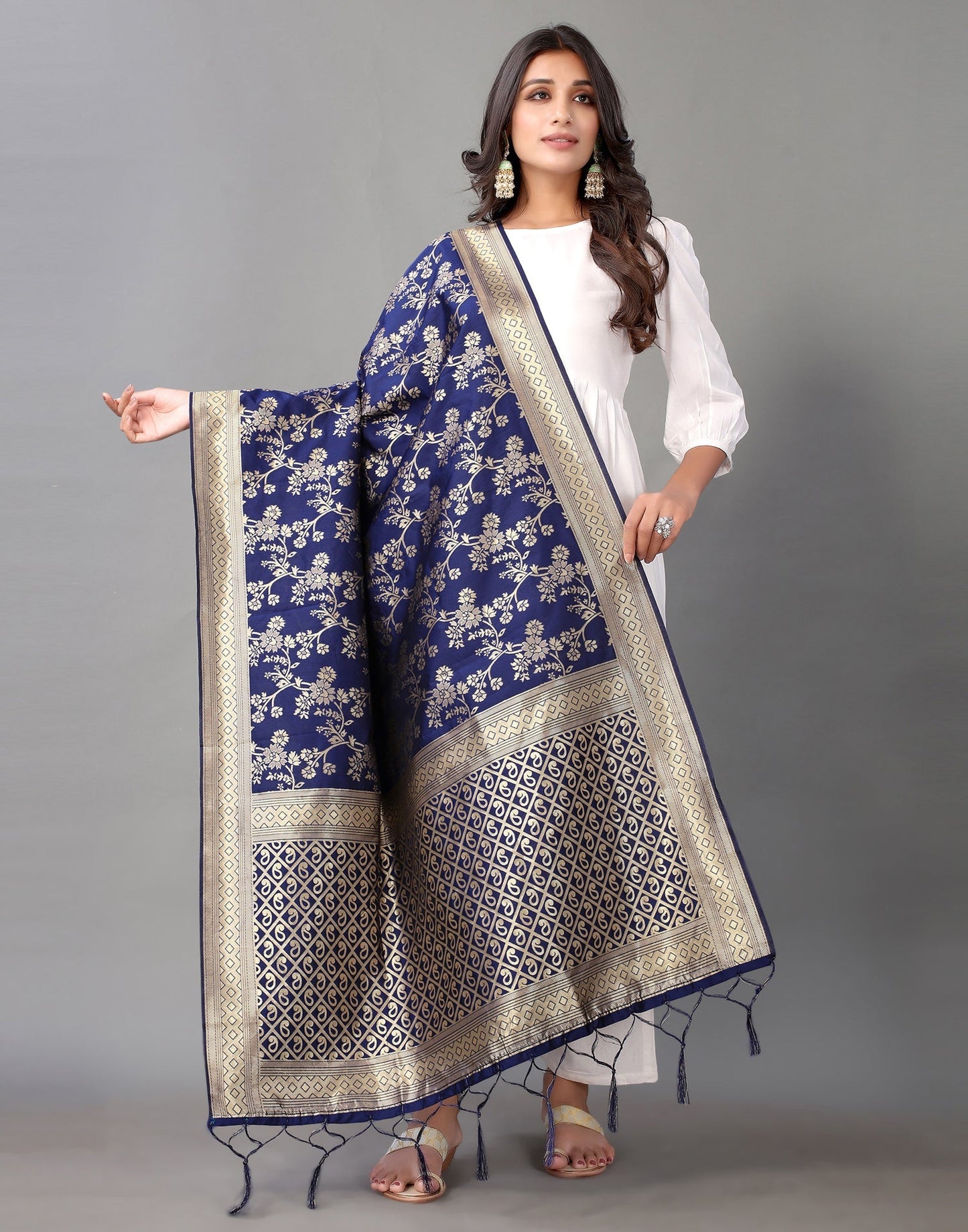 Navy Blue Jacquard Dupatta | Leemboodi