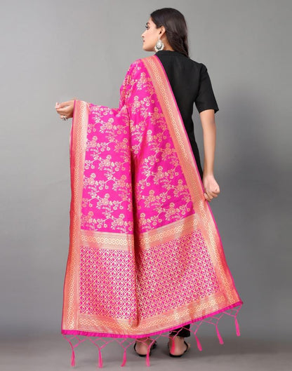 Pink Jacquard Dupatta | Leemboodi