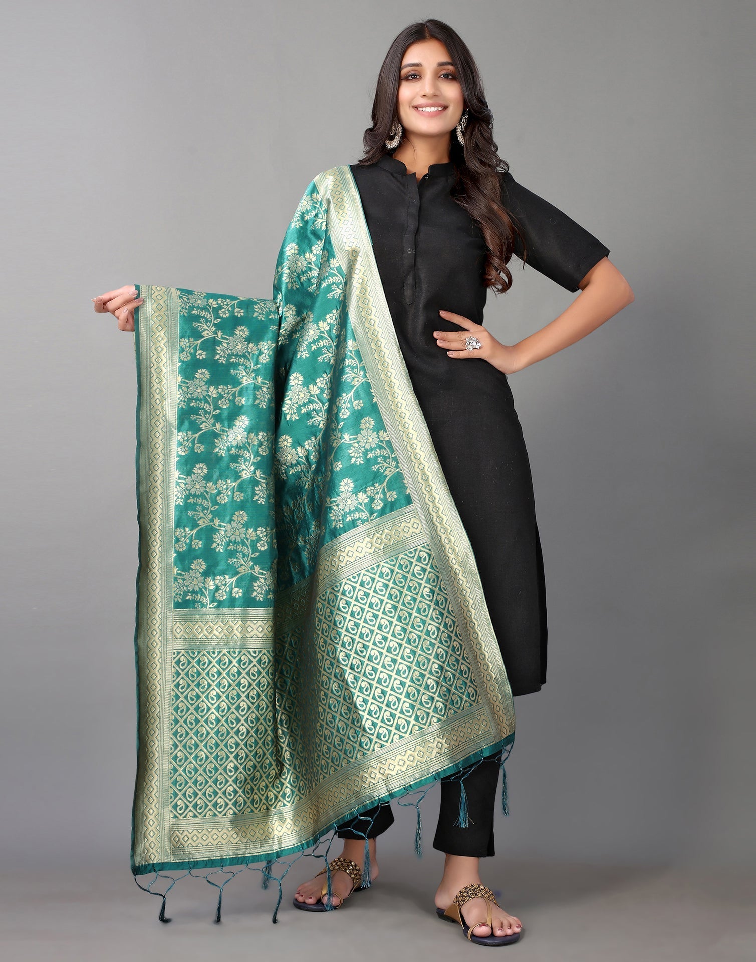 Rama Green Jacquard Dupatta | Leemboodi