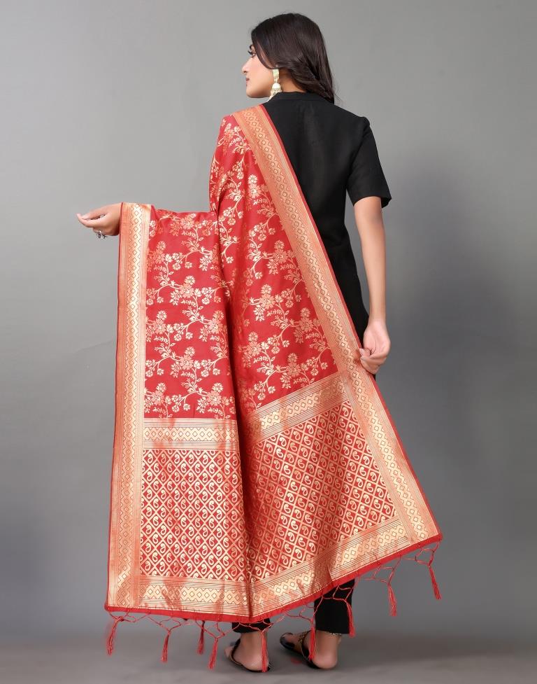 Red Jacquard Dupatta | Leemboodi