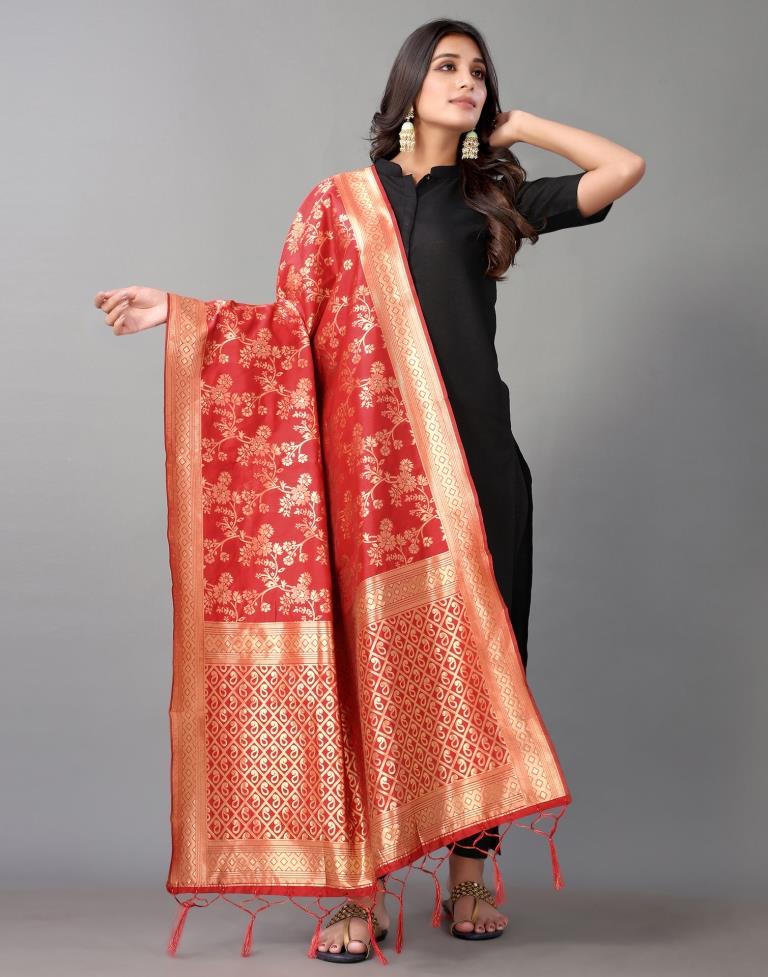 Red Jacquard Dupatta | Leemboodi