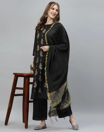 Black Kurti with Pant And Dupatta | Leemboodi