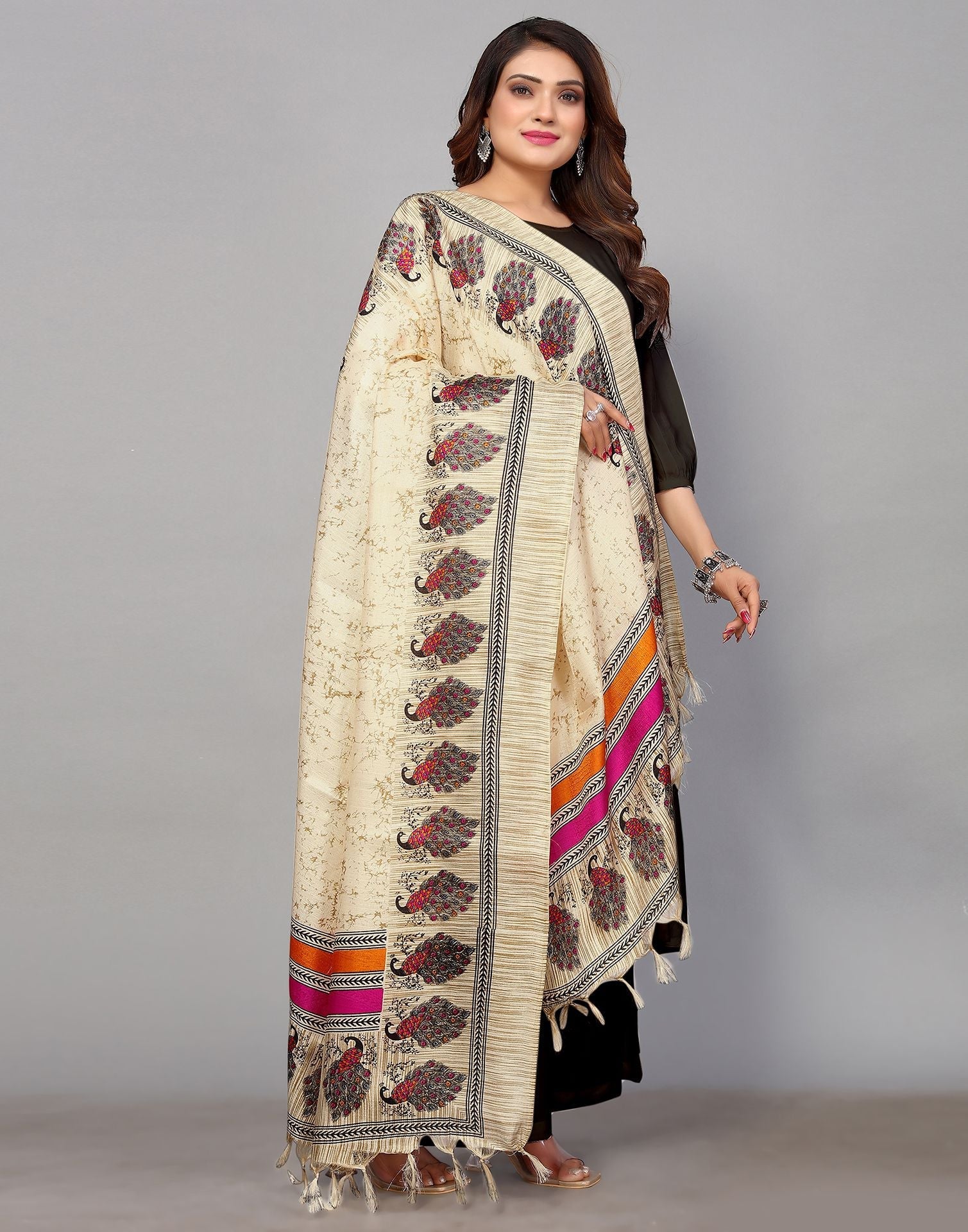 Cream Khadi Silk Dupatta | Leemboodi