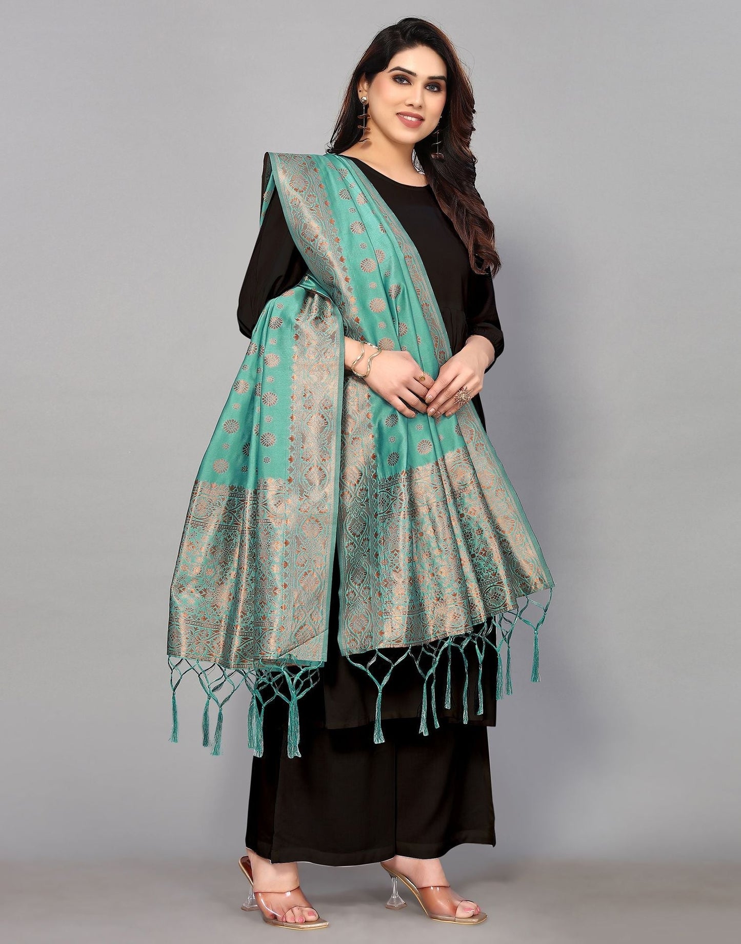 Green Silk Dupatta | Leemboodi