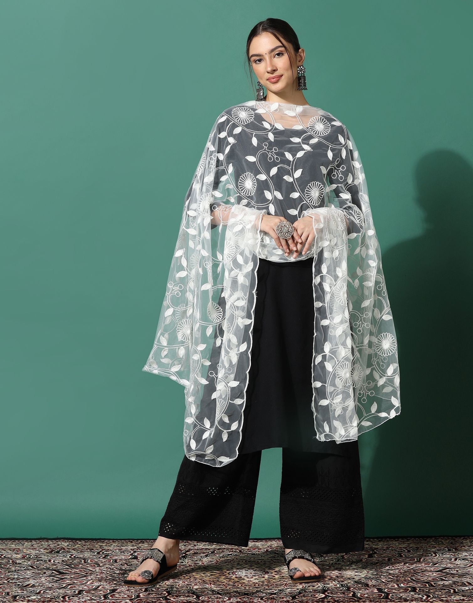 Off White Net Dupatta | Leemboodi