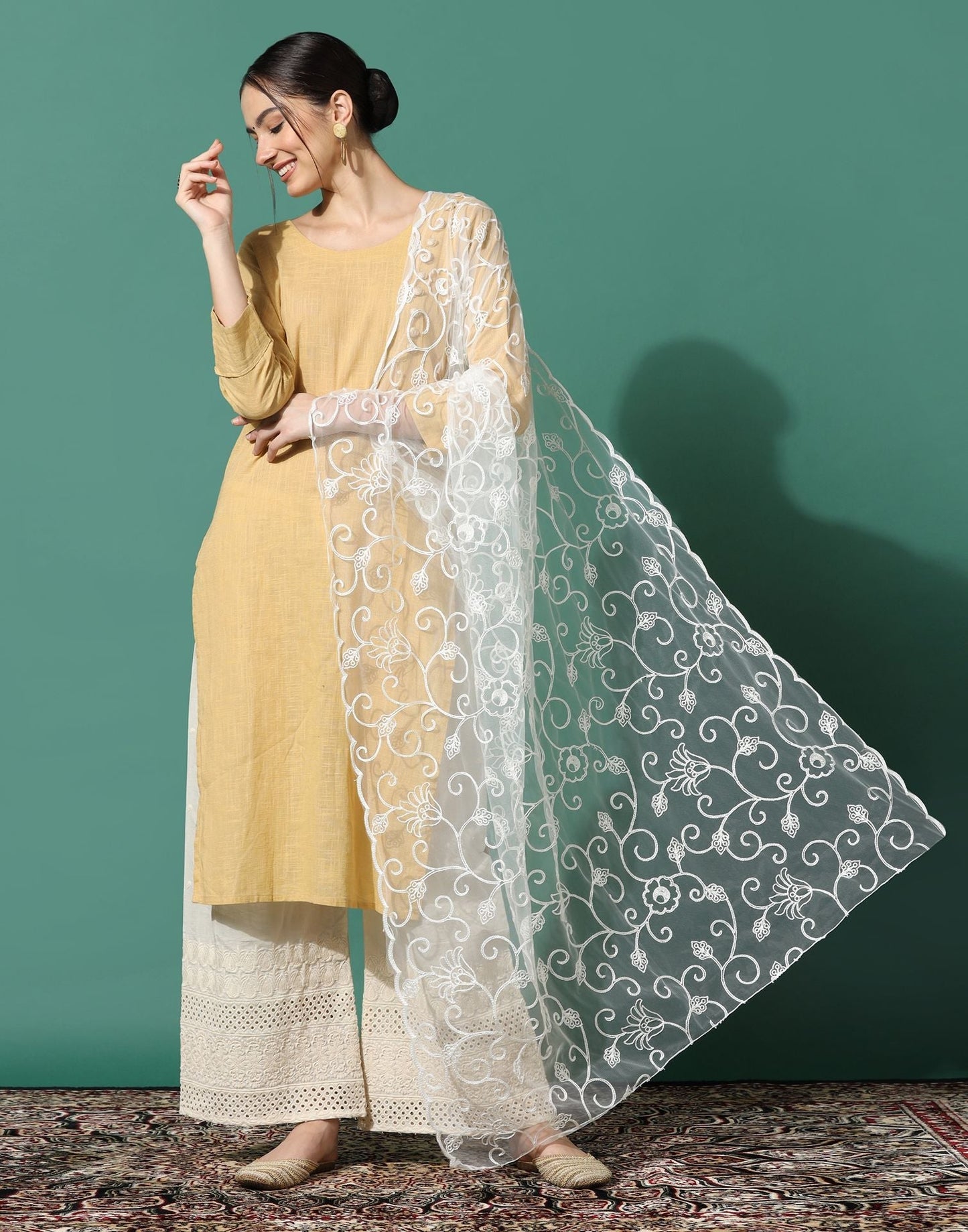 Off White Net Dupatta | Leemboodi