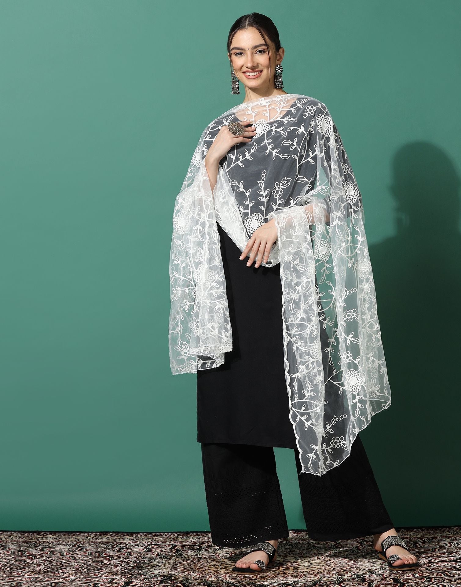Off White Net Dupatta | Leemboodi