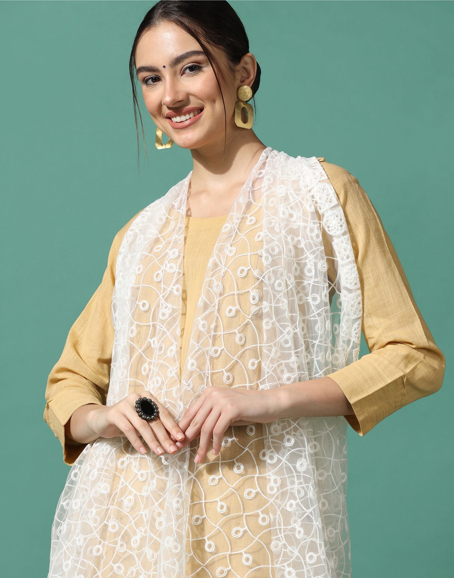 Off White Net Dupatta | Leemboodi