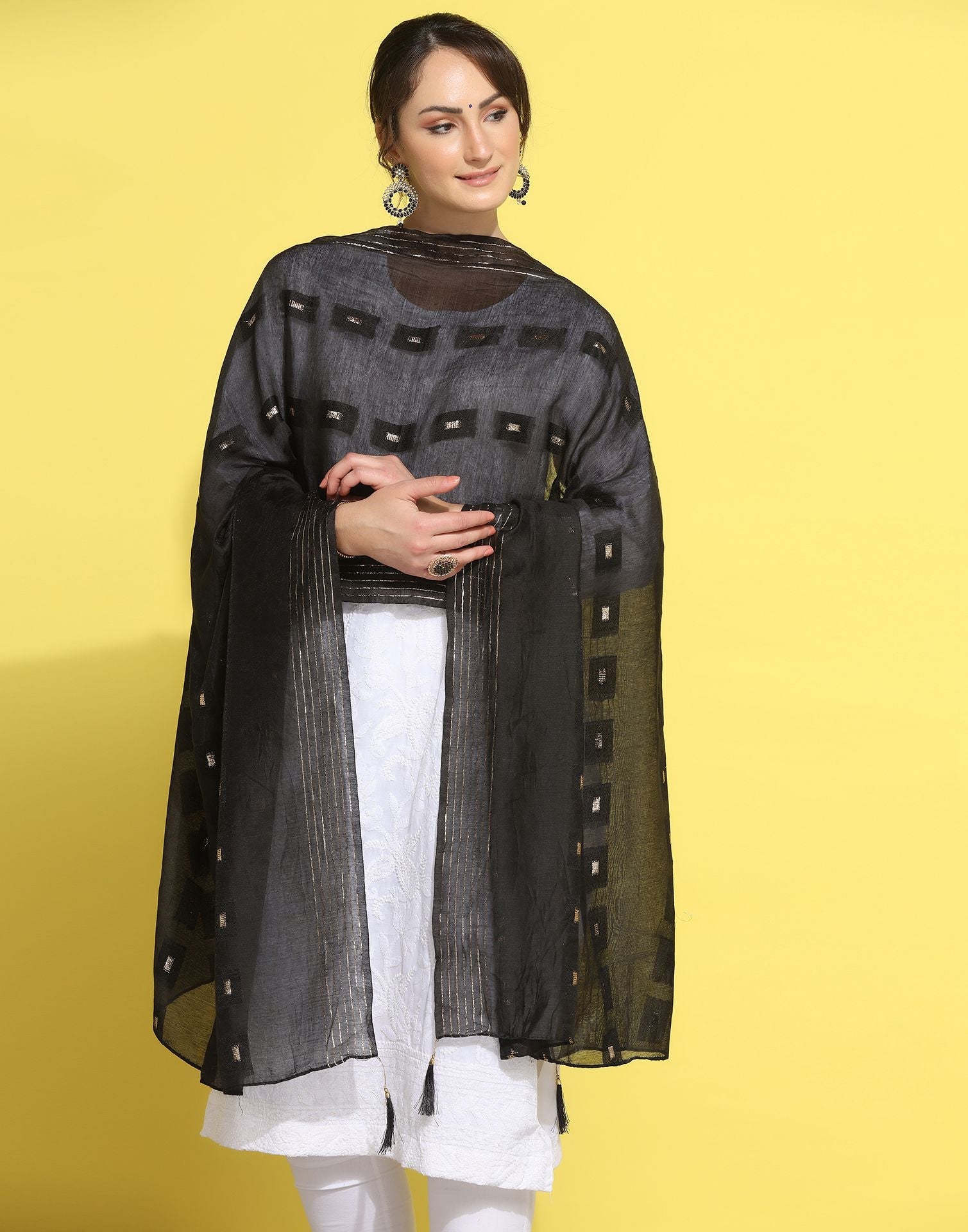 Black Cotton Dupatta | Leemboodi