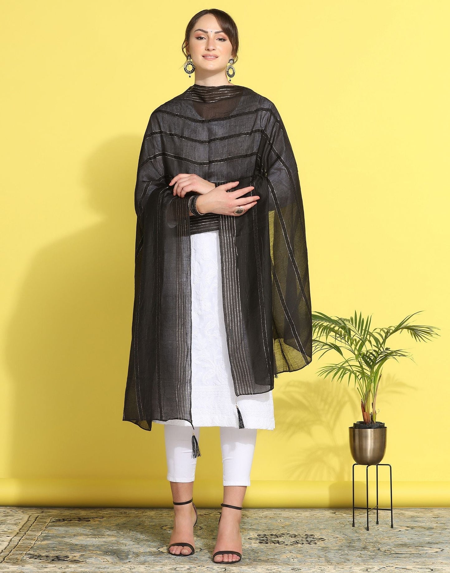 Black Cotton Dupatta | Leemboodi