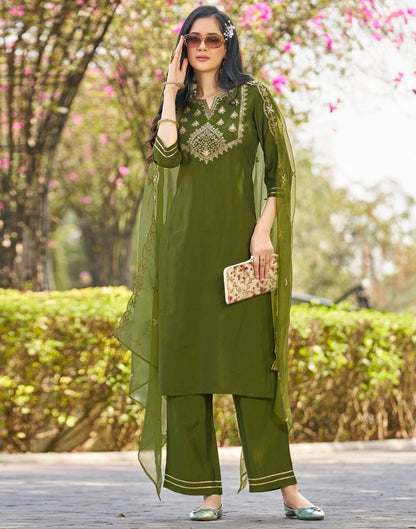 Green Silk Printed Kurta Set With Dupatta