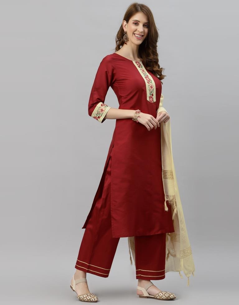 Maroon Kurti With Pant And Dupatta | Leemboodi