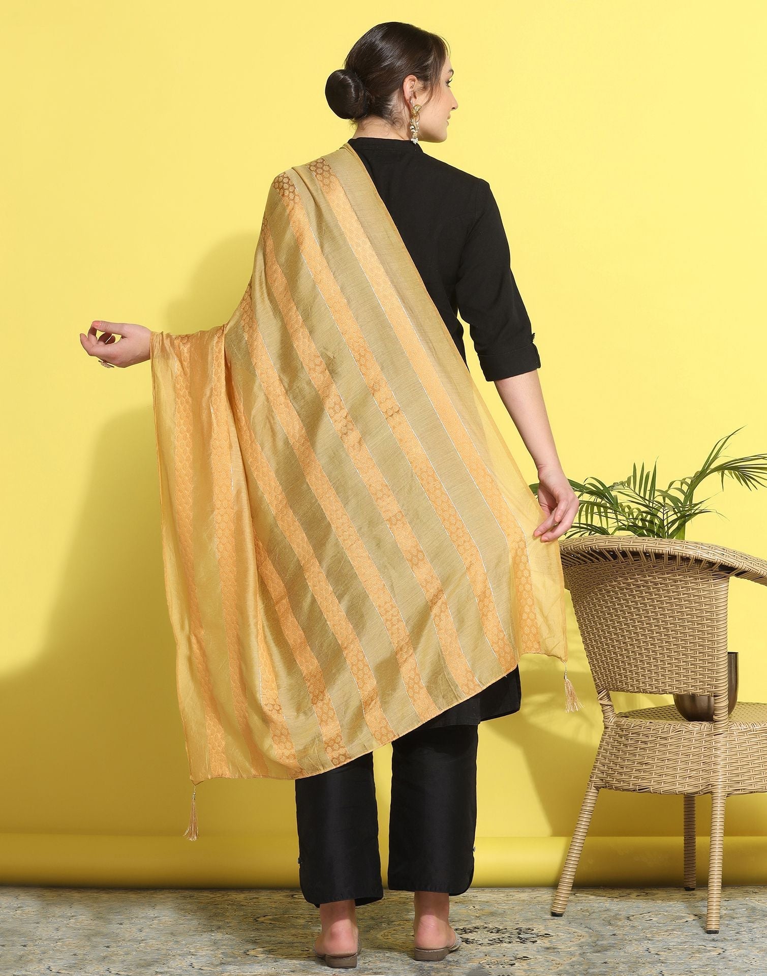 Cream Cotton Dupatta | Leemboodi