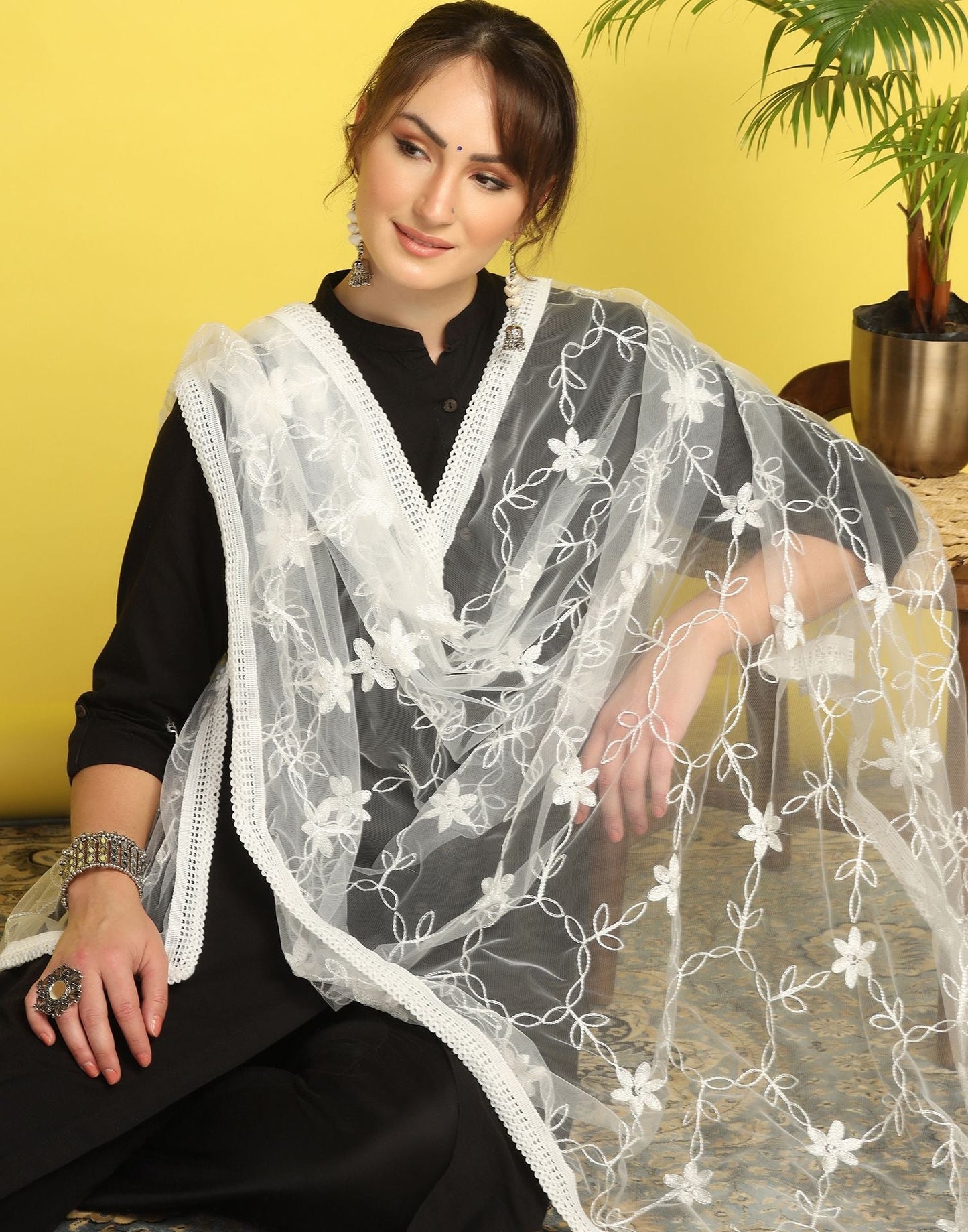 White Net Embroidery Dupatta | Leemboodi