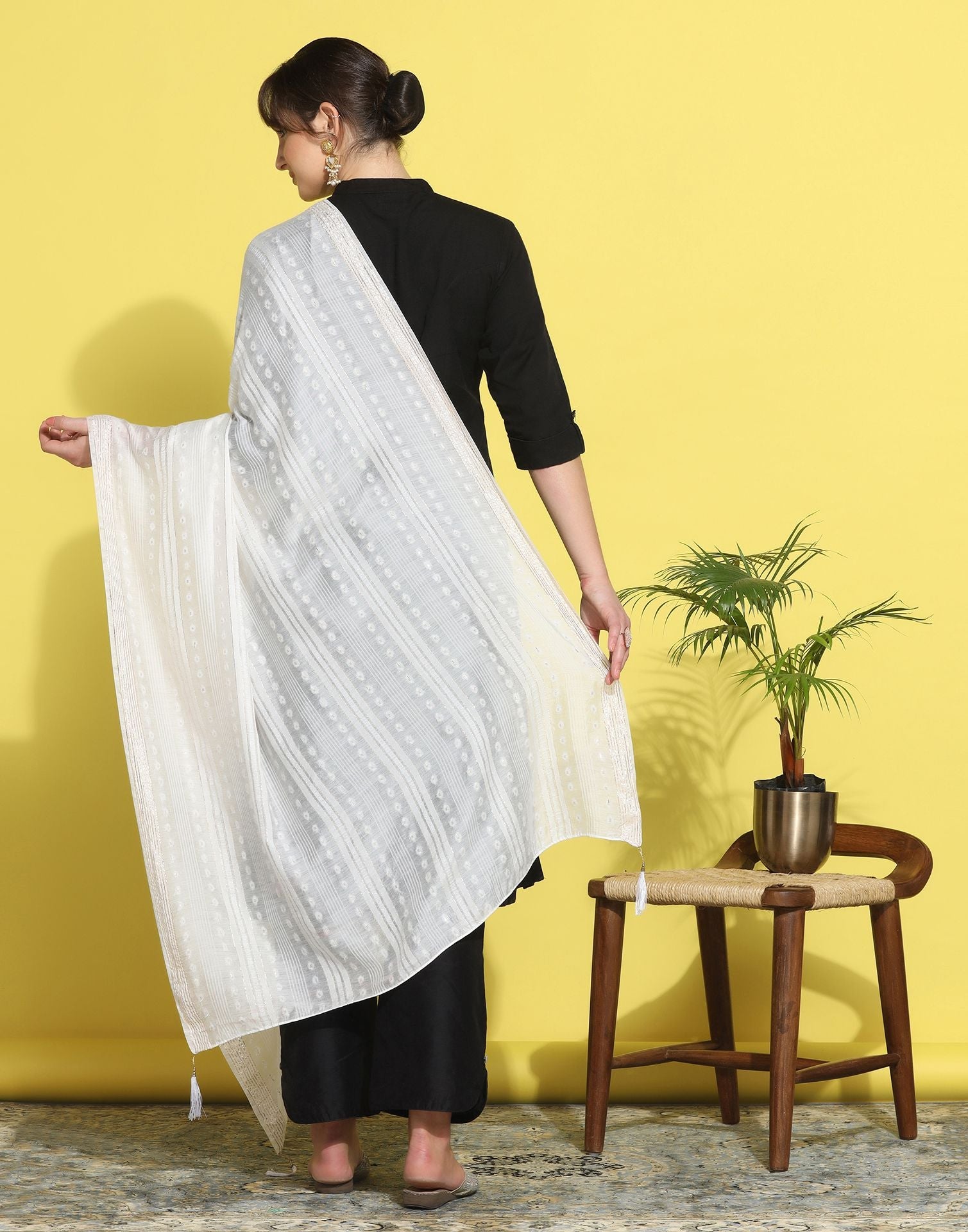 White Cotton Plain Dupatta | Leemboodi