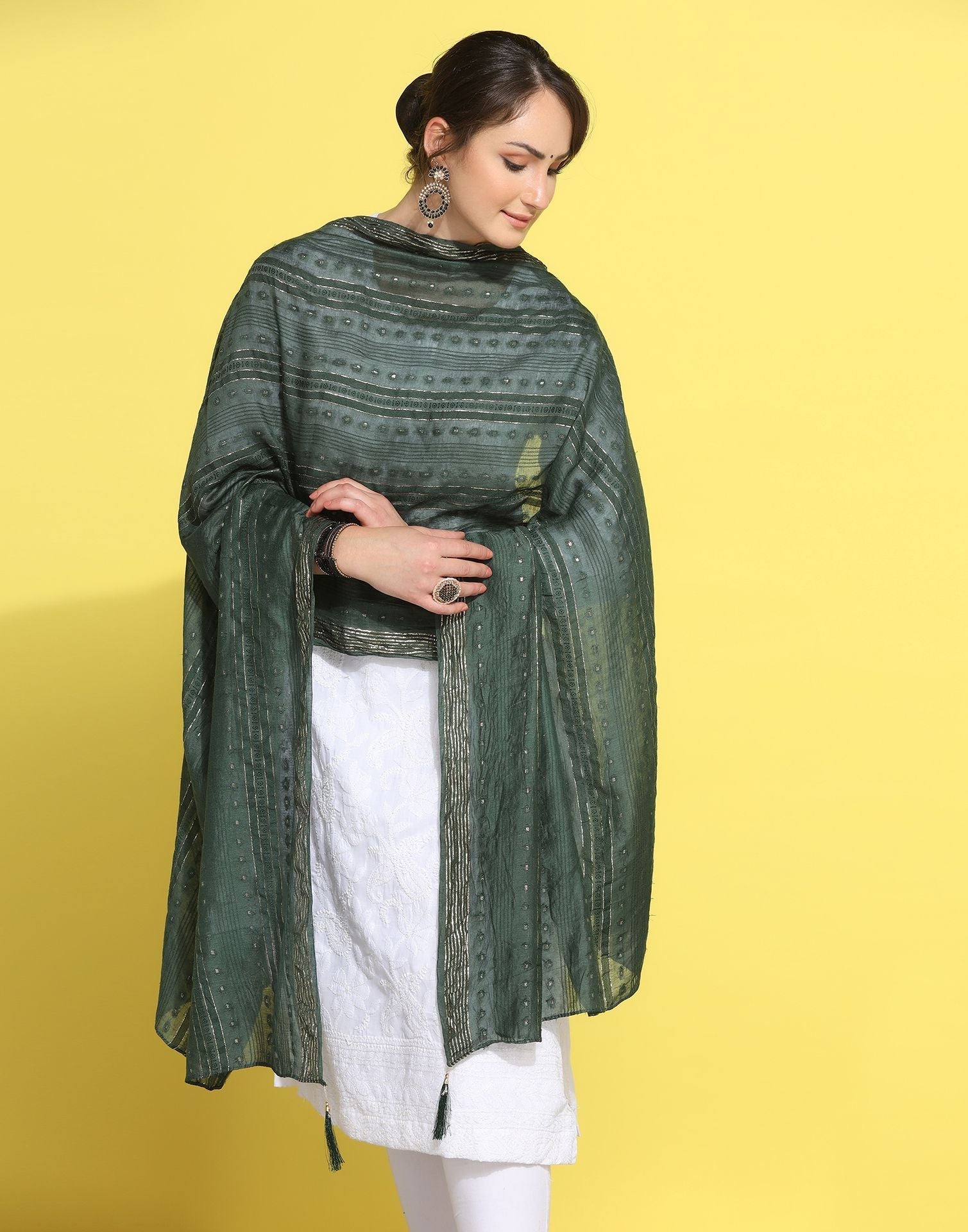 Green Cotton Plain Dupatta | Leemboodi