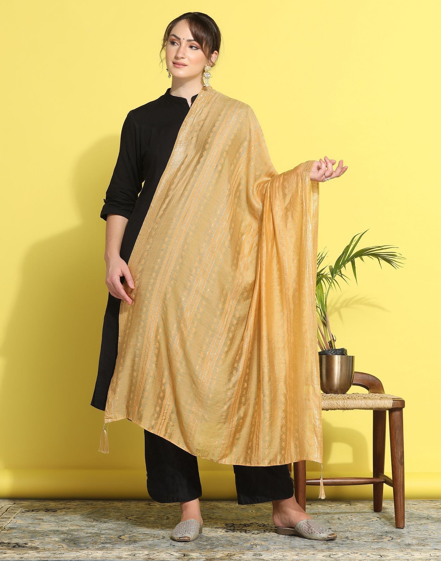 Cream Cotton Plain Dupatta | Leemboodi