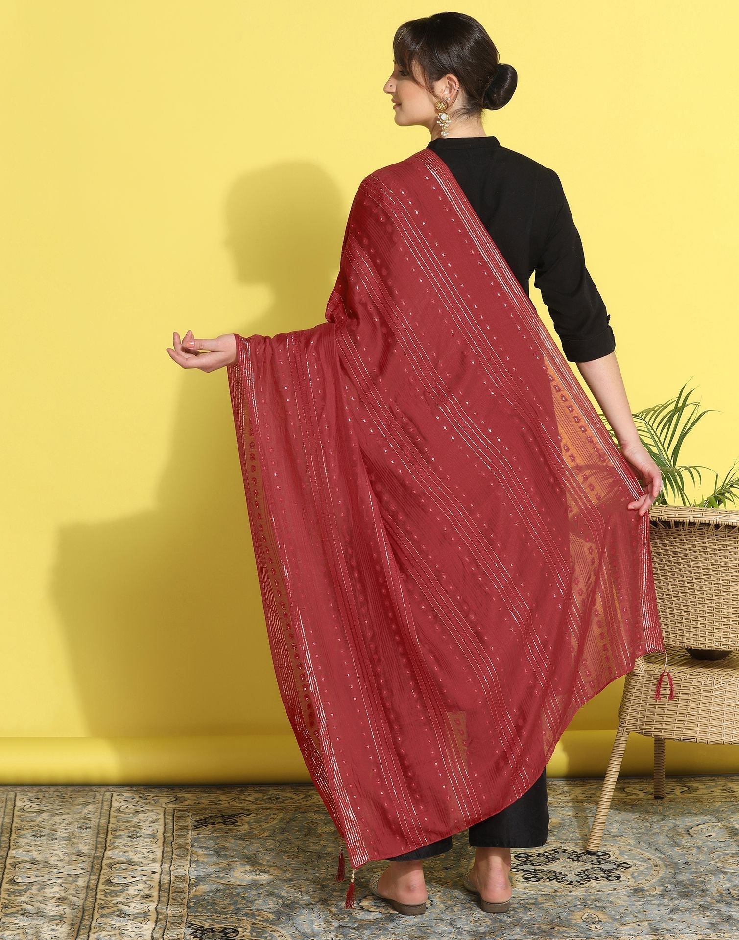 Maroon Cotton Plain Dupatta | Leemboodi