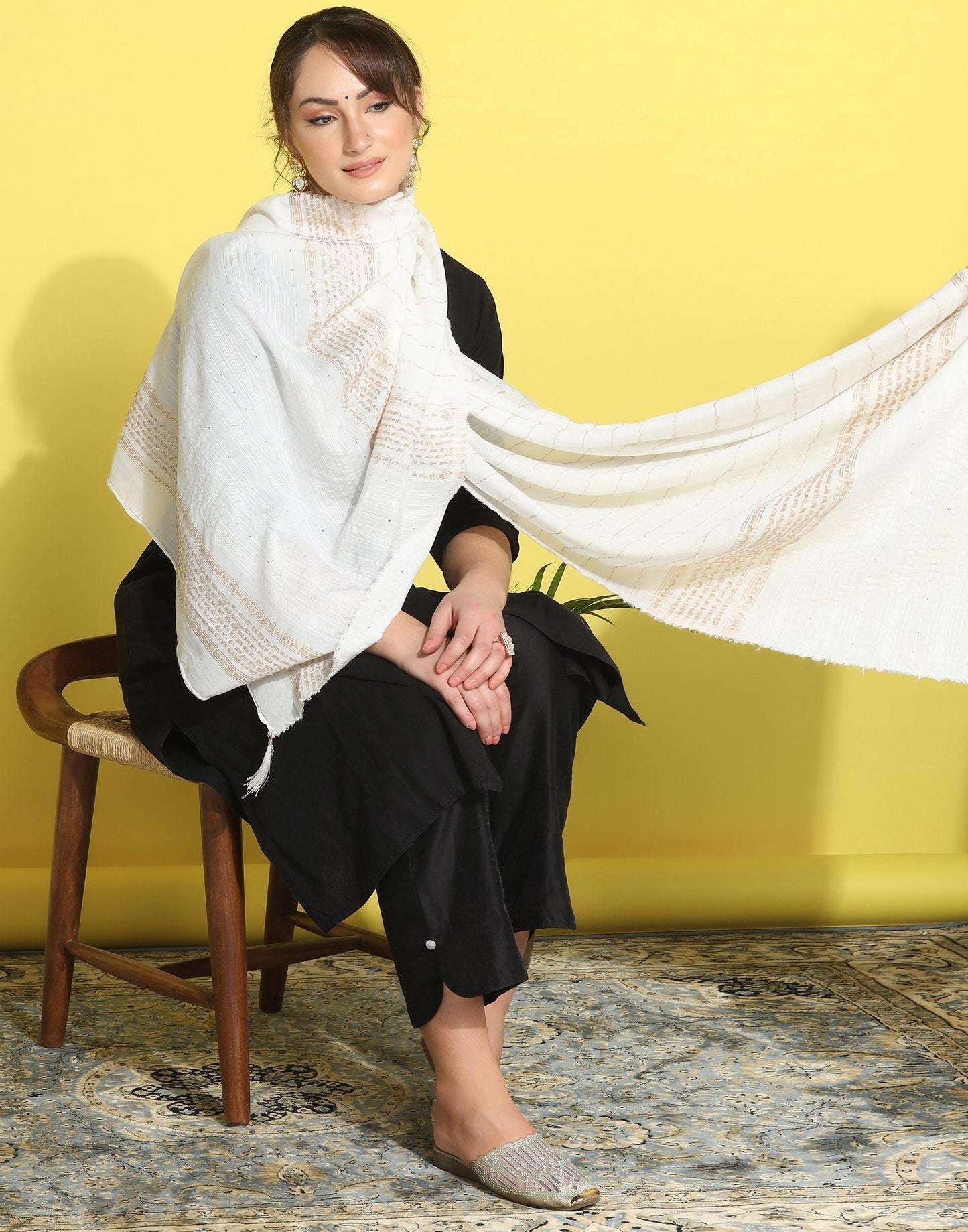 White Cotton Plain Dupatta | Leemboodi