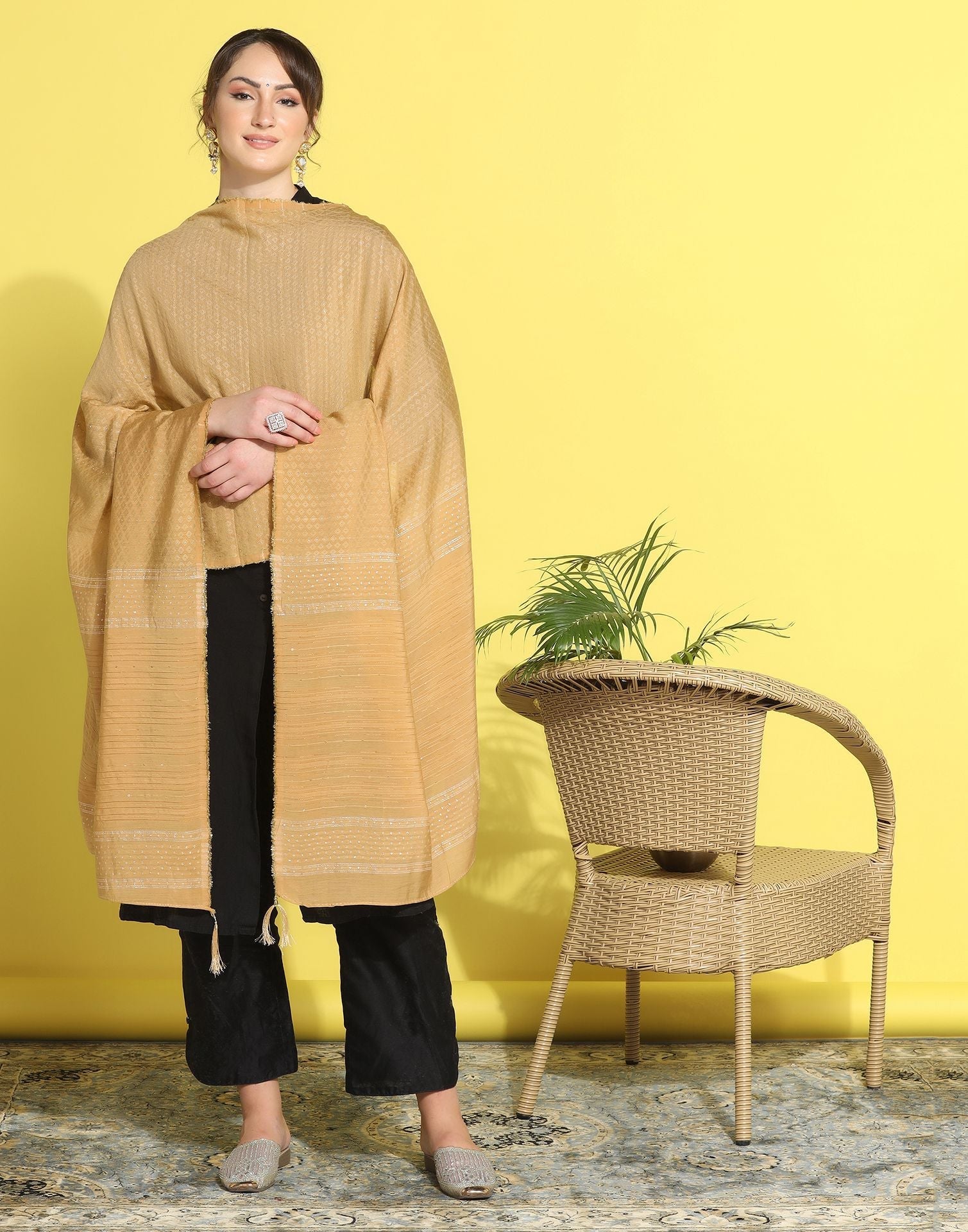 Cream Cotton Plain Dupatta | Leemboodi