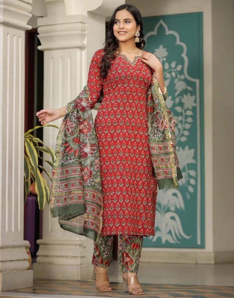 Green Rayon Printed Straight Kurta Set