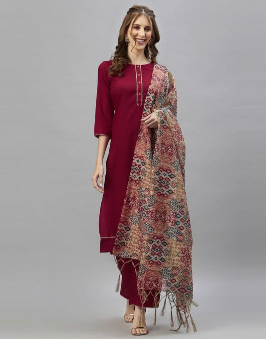 Maroon Kurti With Pant And Dupatta | Leemboodi