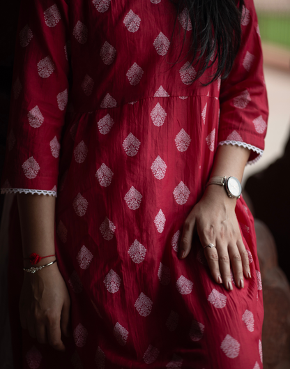 Pink Chinnon Printed Straight Kurta With Pant And Dupatta