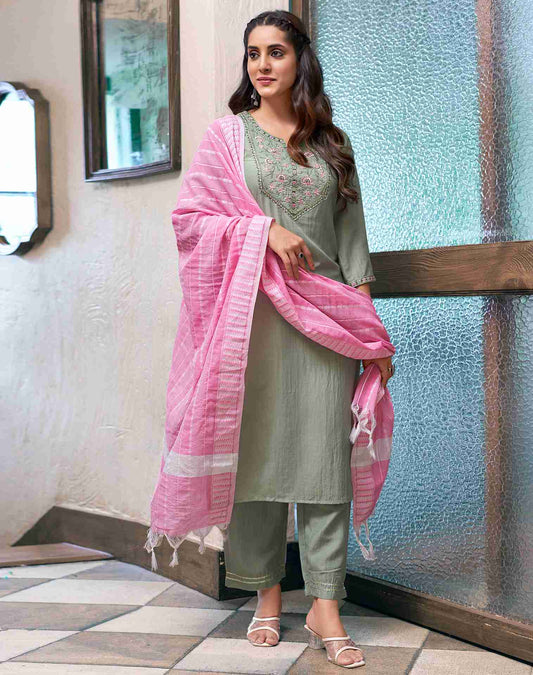 Green Chinnon Printed Kurta Set With Dupatta