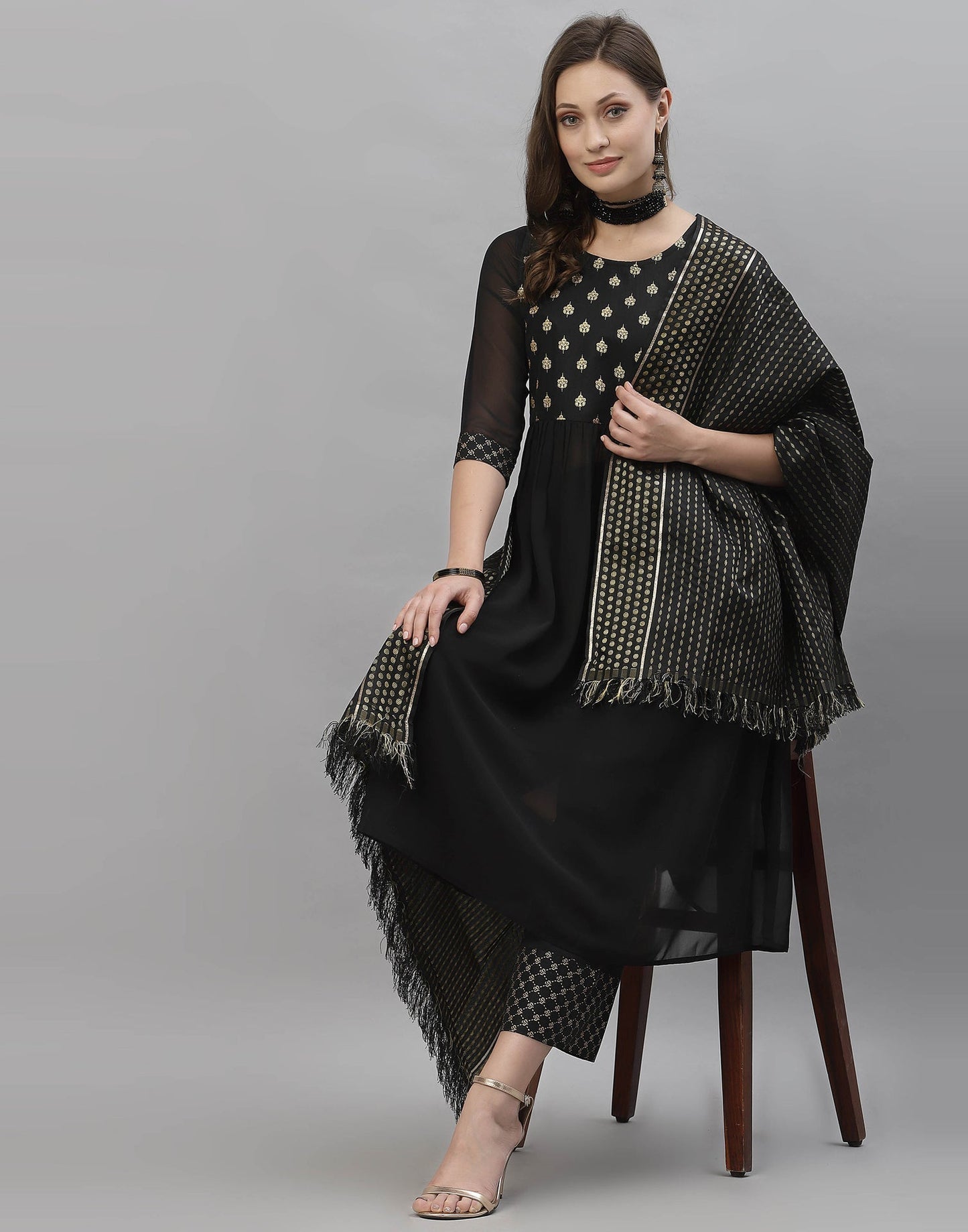 Black Kurti With Pant And Dupatta | Leemboodi