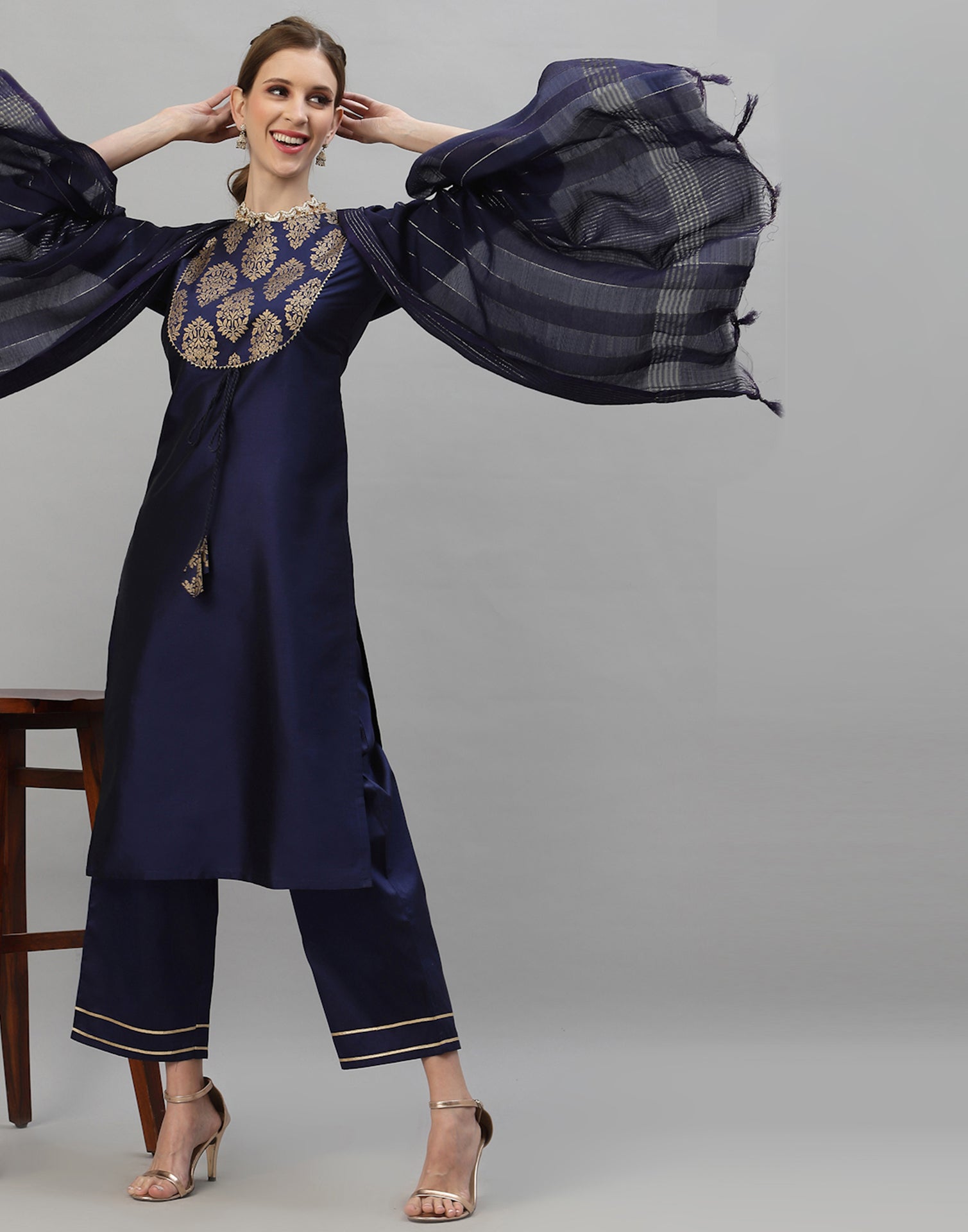 Navy Blue Kurti With Pant And Dupatta | Leemboodi