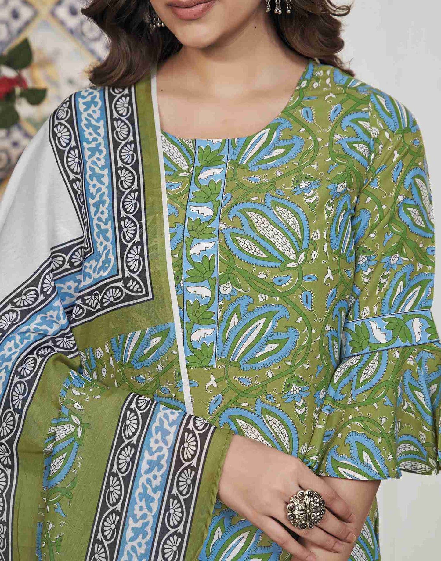 Green Printed Rayon Straight Kurta Set With Dupatta