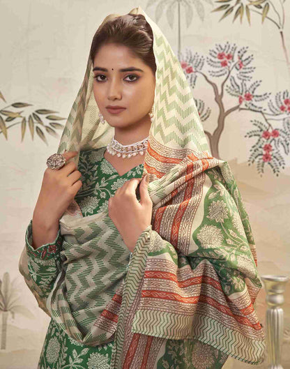 Green Printed Rayon Straight Kurta Set With Dupatta