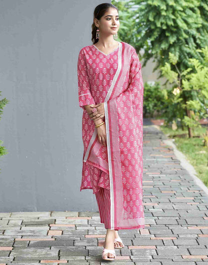 Pink Printed Cotton Straight Kurta Set With Dupatta