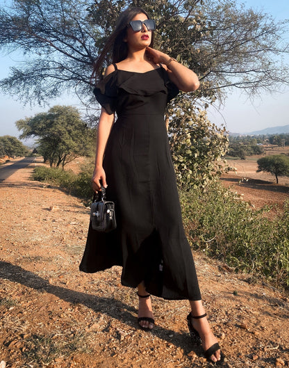 Exclusive Black Slit Dress | Leemboodi