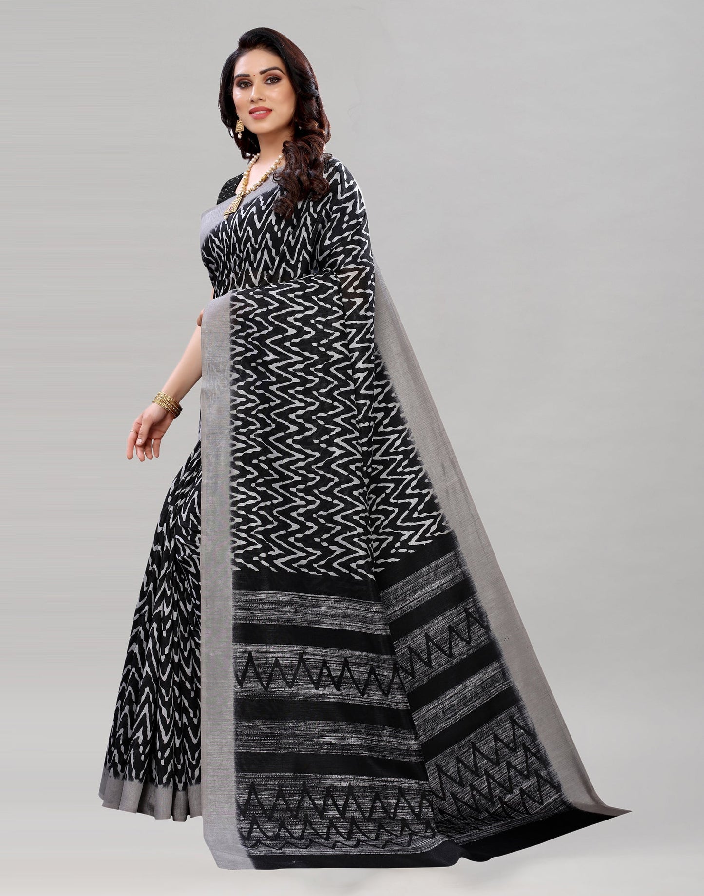 Black Printed Saree | Sudathi