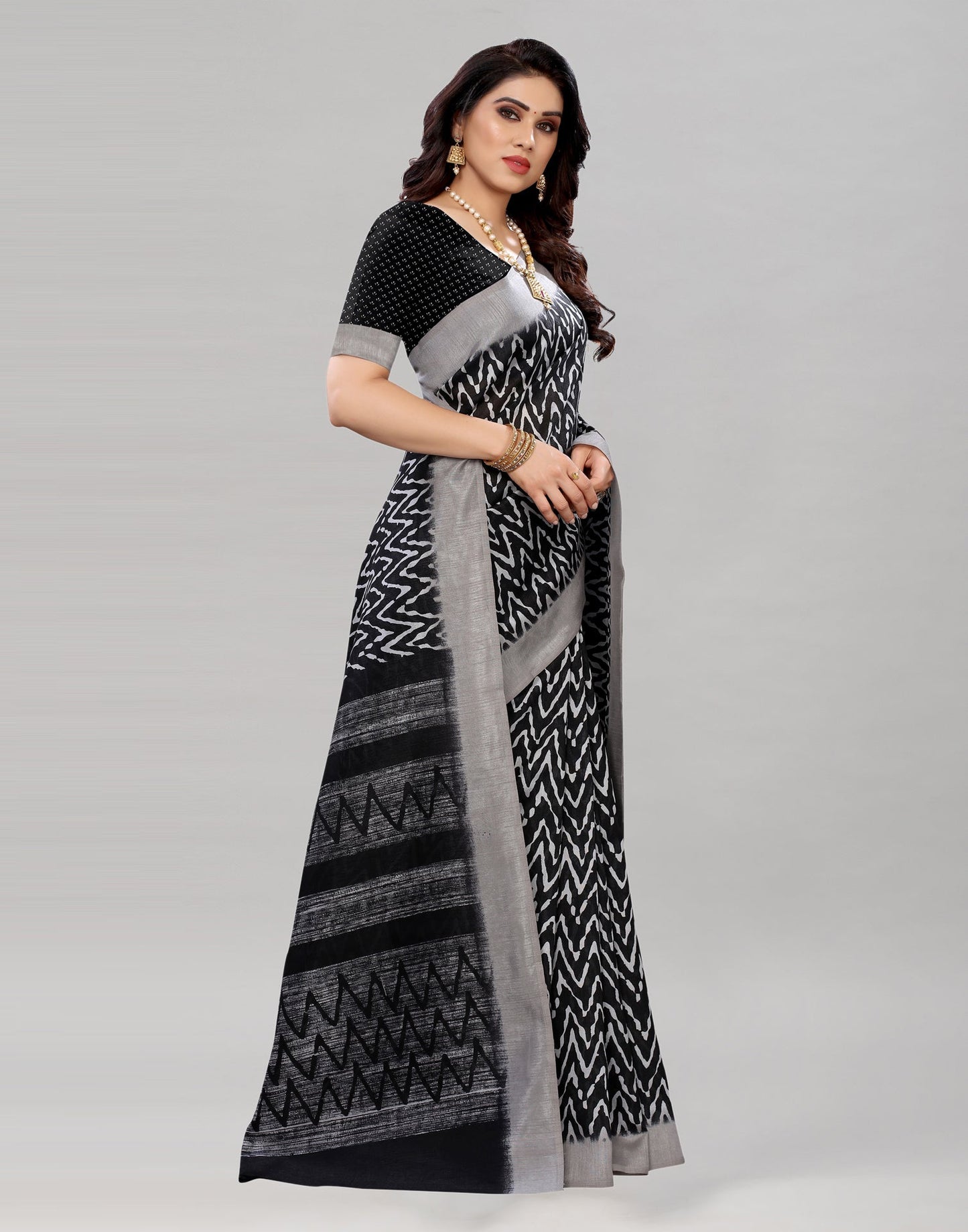 Black Printed Saree | Sudathi