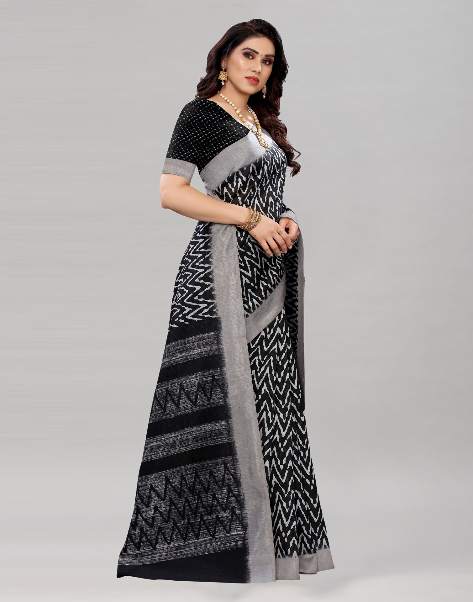 Black Printed Saree | Sudathi